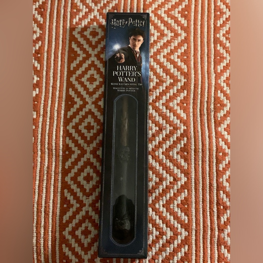 Harry Potter Wand & Pin Collection